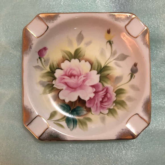 Rose with  Gold Edging - Picture 4 of 5